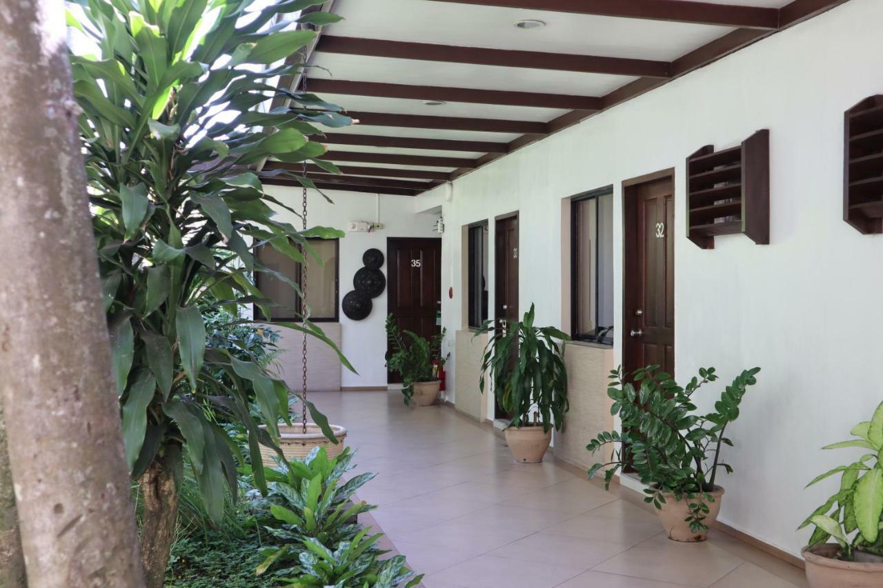 Domicilio Lorenzo Davao Luaran gambar